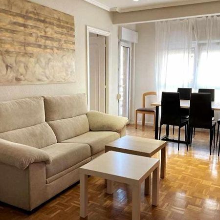 לאון Oak Flat - 4 Habitaciones, 2 Banos, Terrazas- מראה חיצוני תמונה